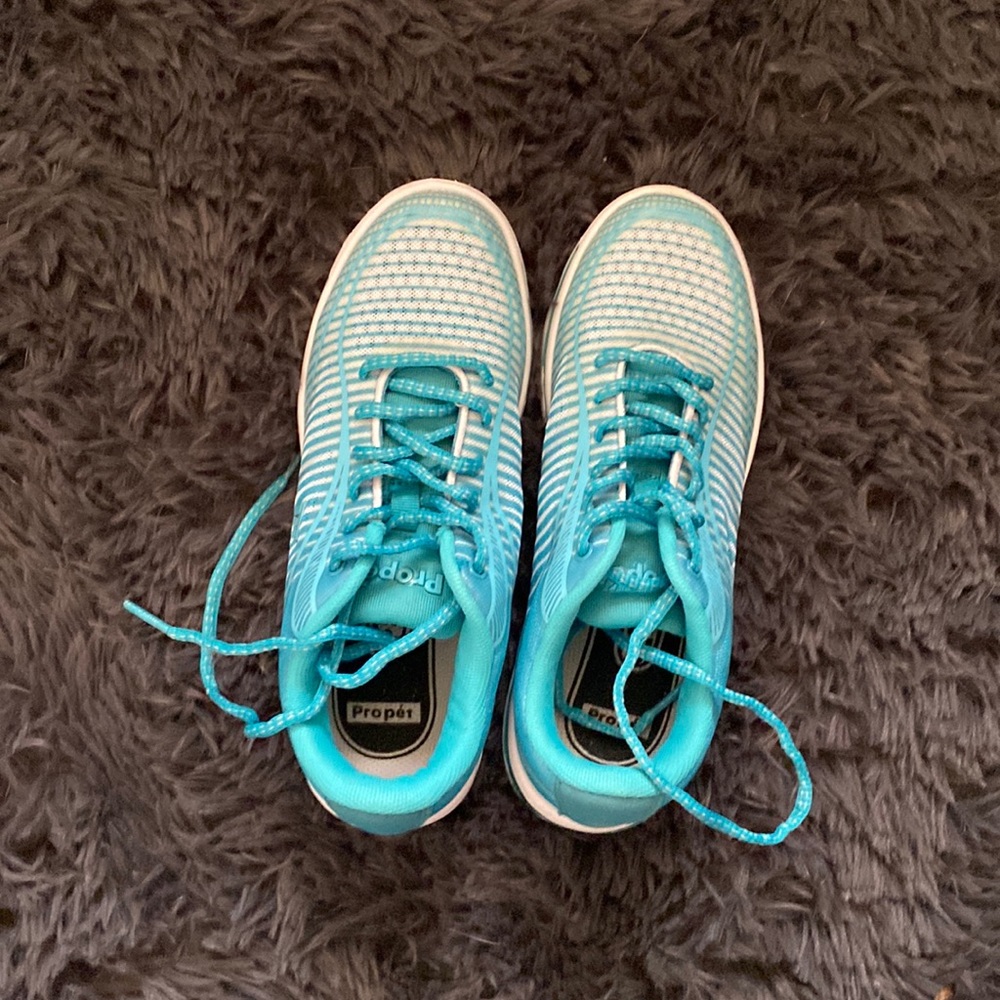 Size-Womens 7. Color-Blue and white.